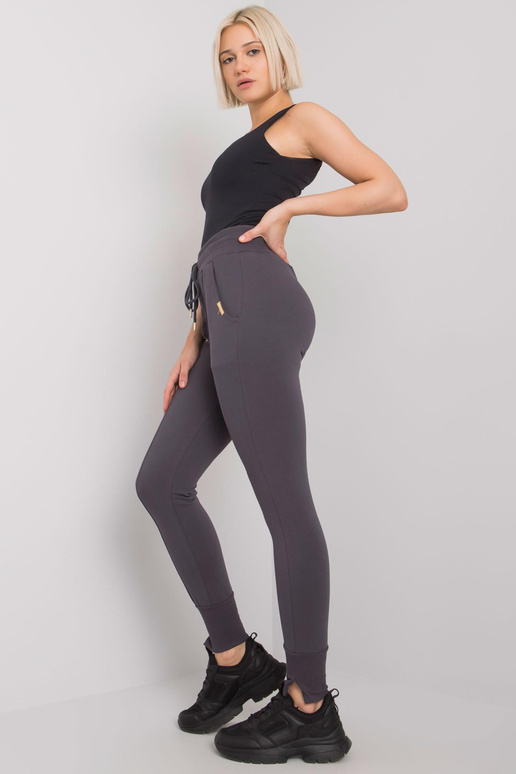 Grafīta sporta bikses ar kabatām...