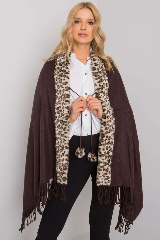 Brūni bēša šalle ar kažokādu