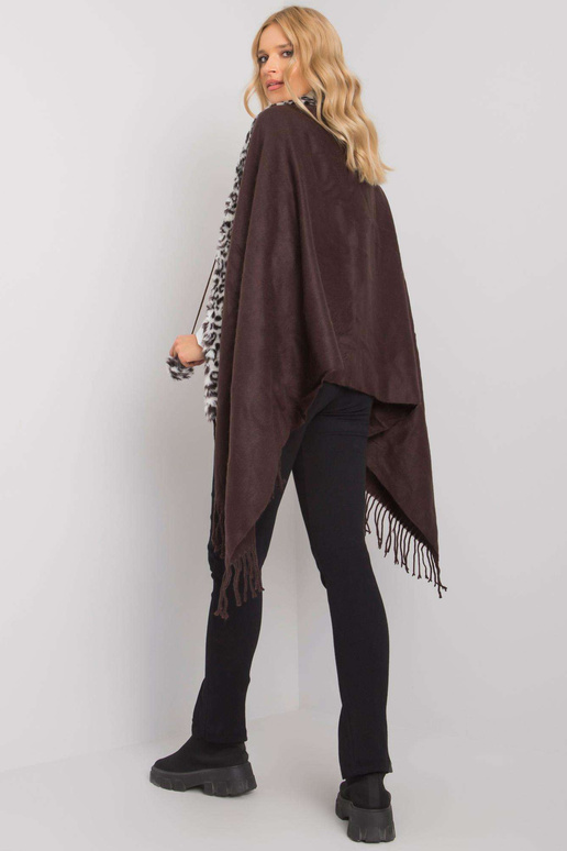 Brūnbalta šalle ar kažokādu