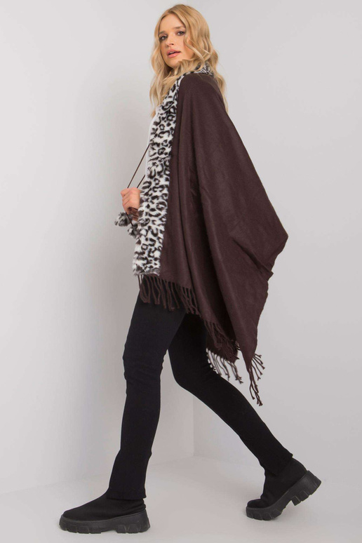 Brūnbalta šalle ar kažokādu