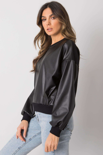 Melns sporta krekls ar...