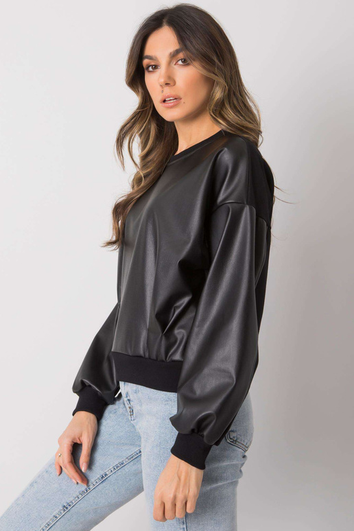 Melns sporta krekls ar eko-ādas...