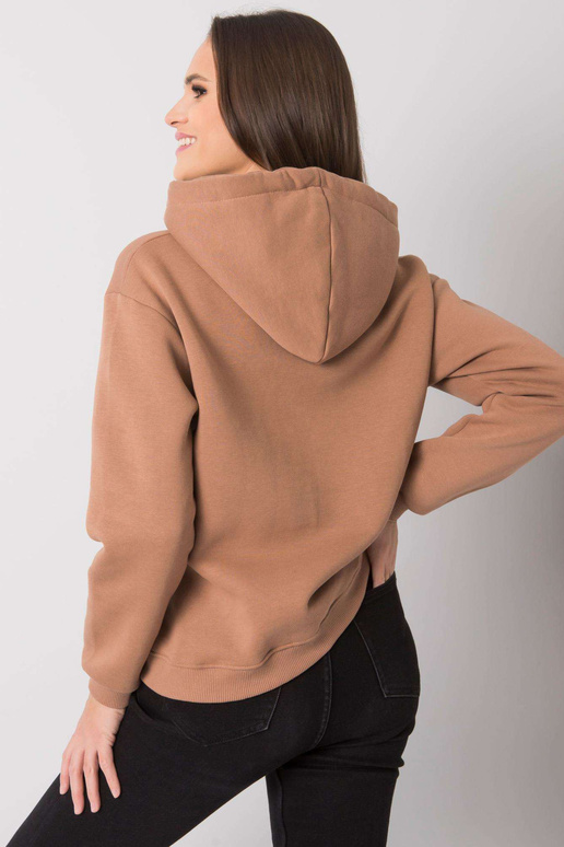 Kamieļu sieviešu ķengura sporta... Kamieļu sieviešu ķengura sporta...