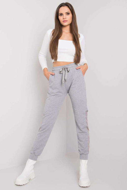 Pelēkas melanžas kokvilnas...