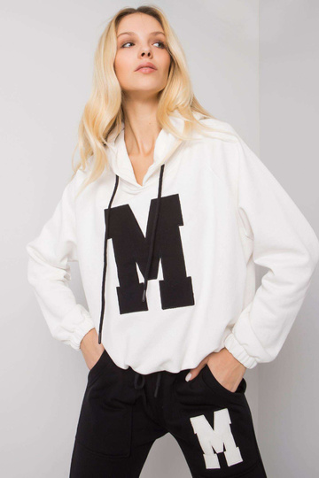 Ecru-melns komplekts ar...