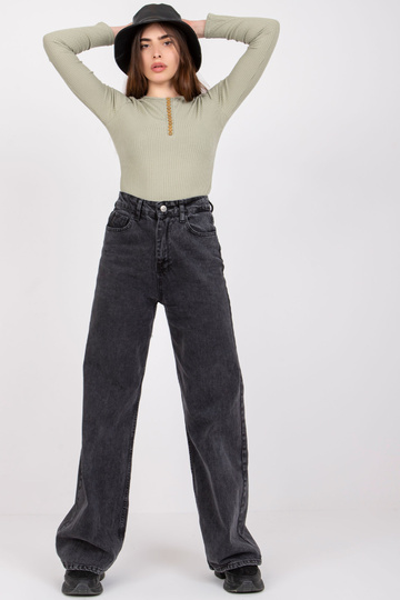 Gaiši zaļa svītraina blūze...