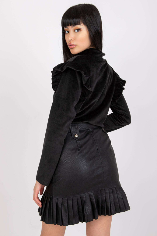 Melna velūra blūze ar volāniem Eugenie