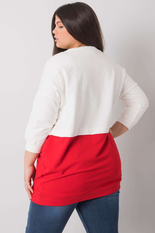 Ecru-sarkans plus izmēra sporta... Ecru-sarkans plus izmēra sporta...