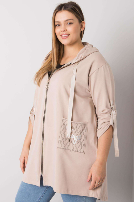 Gaiši bēšs plus izmēra rāvējslēdzējs...