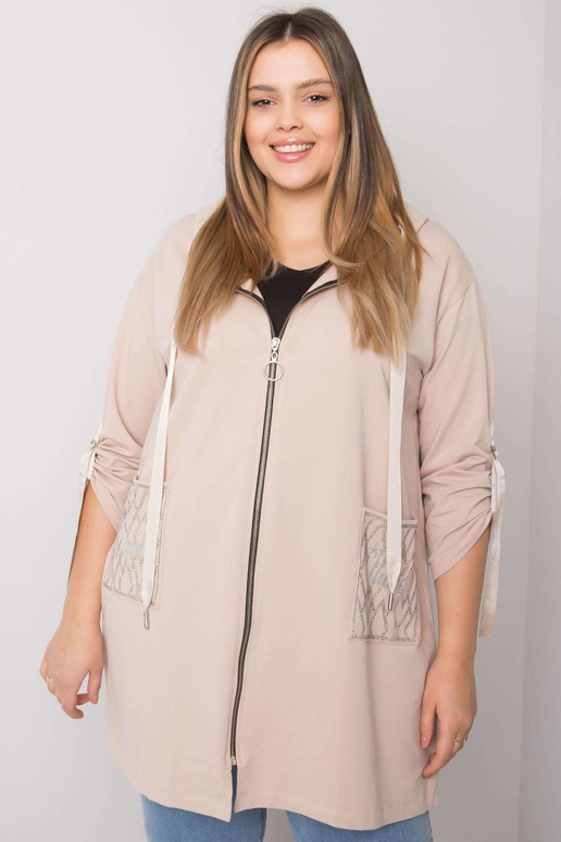 Gaiši bēšs plus izmēra rāvējslēdzējs...