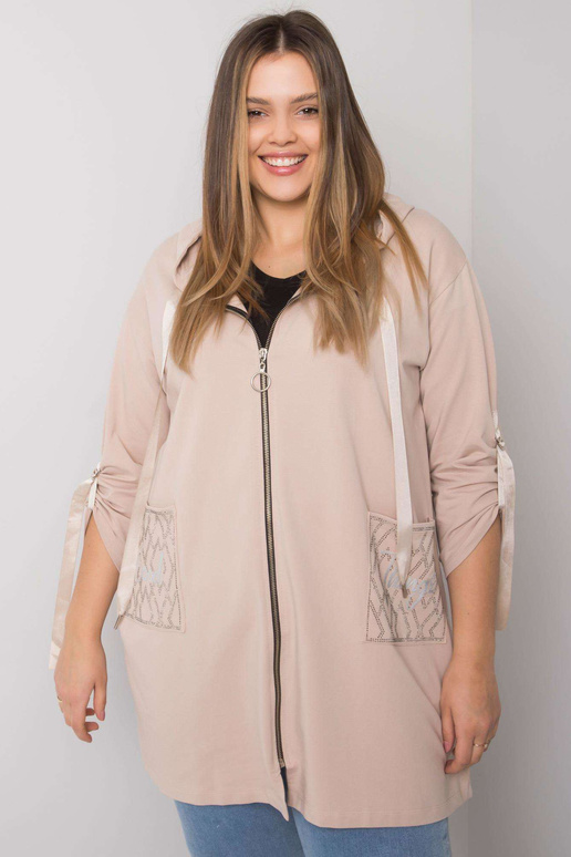 Gaiši bēšs plus izmēra rāvējslēdzējs...