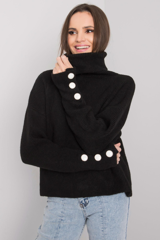 Sieviešu džemperis ar melnu apkakli...
