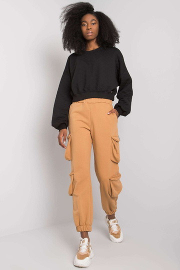 Kamieļu sieviešu... 2