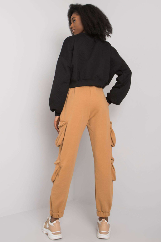 Kamieļu sieviešu treniņbikses ar... Kamieļu sieviešu treniņbikses ar...