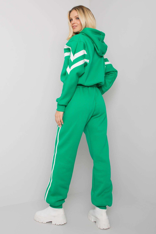 Zaļš ikdienas komplekts ar Stacy svītrām