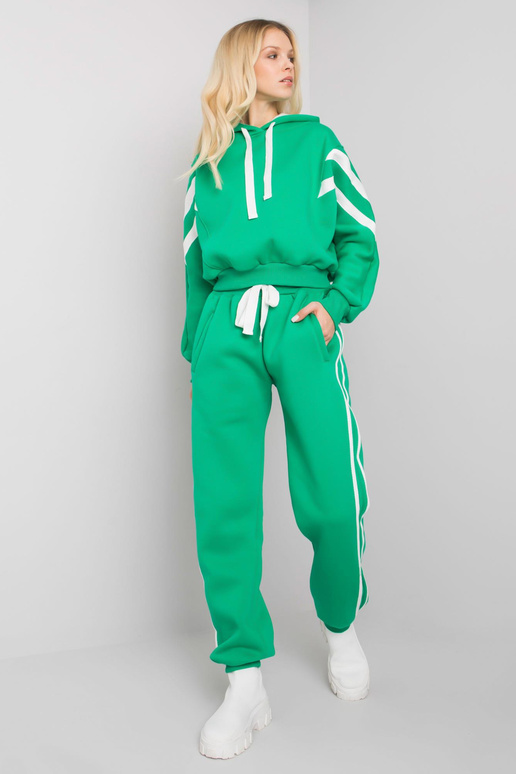 Zaļš ikdienas komplekts ar Stacy svītrām