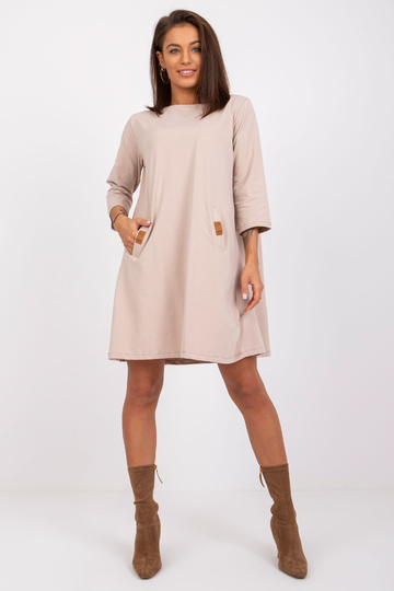 Gaiši bēša kleita ar... 2