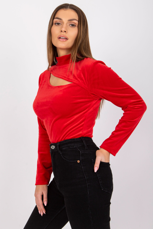 Sarkana velūra blūze ar izgriezumu...