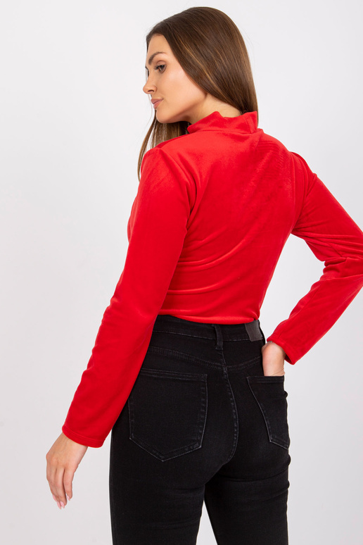 Sarkana velūra blūze ar izgriezumu...