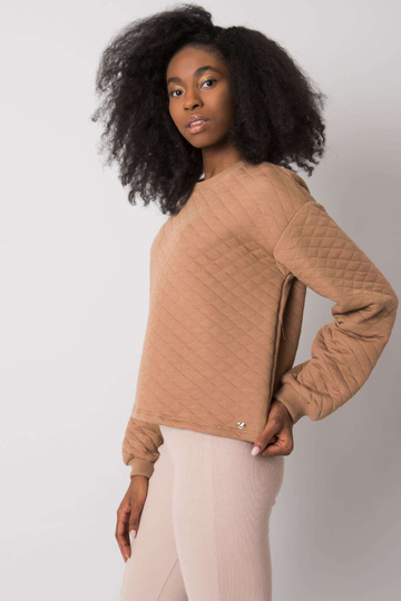 Kamieļu stepēts sporta...