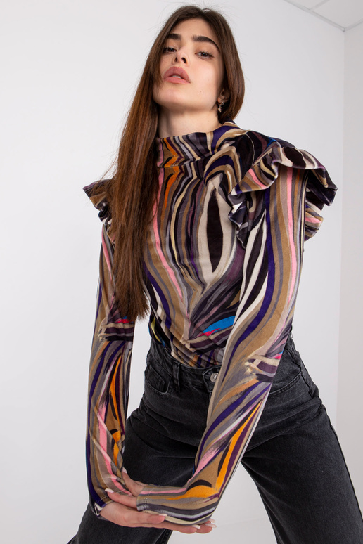 Melna velūra blūze ar garām piedurknēm