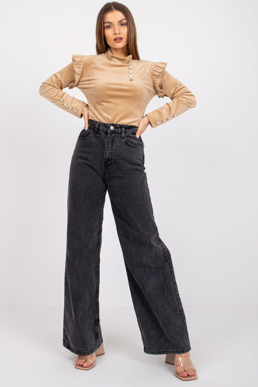 Tumši bēša velūra blūze ar garām... Tumši bēša velūra blūze ar garām...