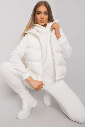 Balts komplekts ar Aysel vesti 2