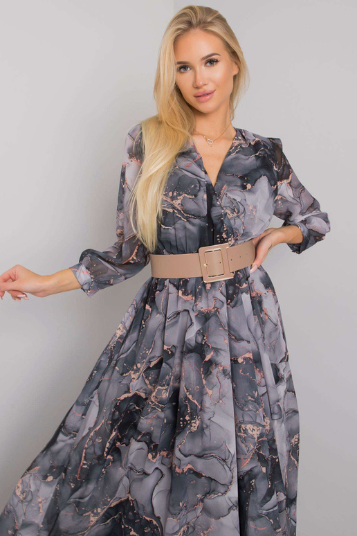 Melna un pelēka Dženesvilas siksnas...