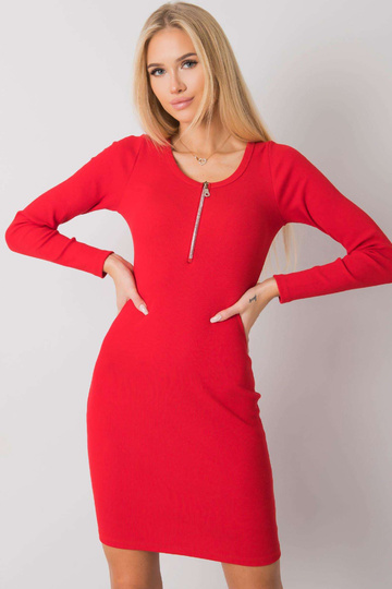 Sarkana rievota kleita... 2