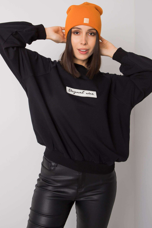 Gaiši oranža sieviešu beanie cepure