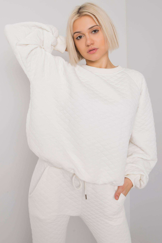 Ecru divdaļīgs stepēts komplekts Palermo