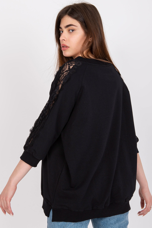 Melna kokvilnas blūze ar mežģīnēm...