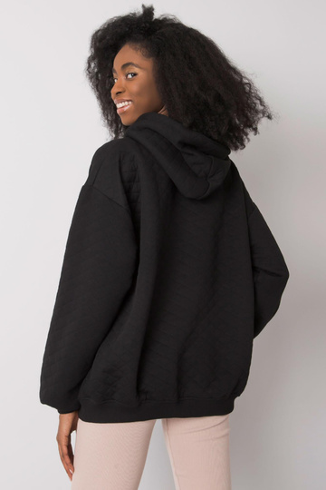 Melns stepēts džemperis... 2