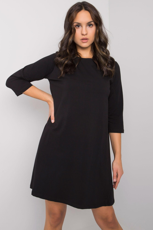 Sieviešu melna kleita ar mežģīnēm...