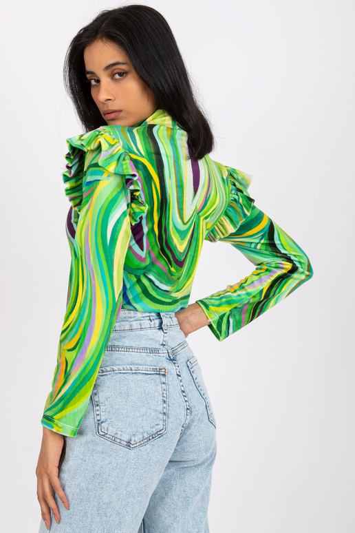 Zaļa velūra blūze ar volāniem Lina Zaļa velūra blūze ar volāniem Lina