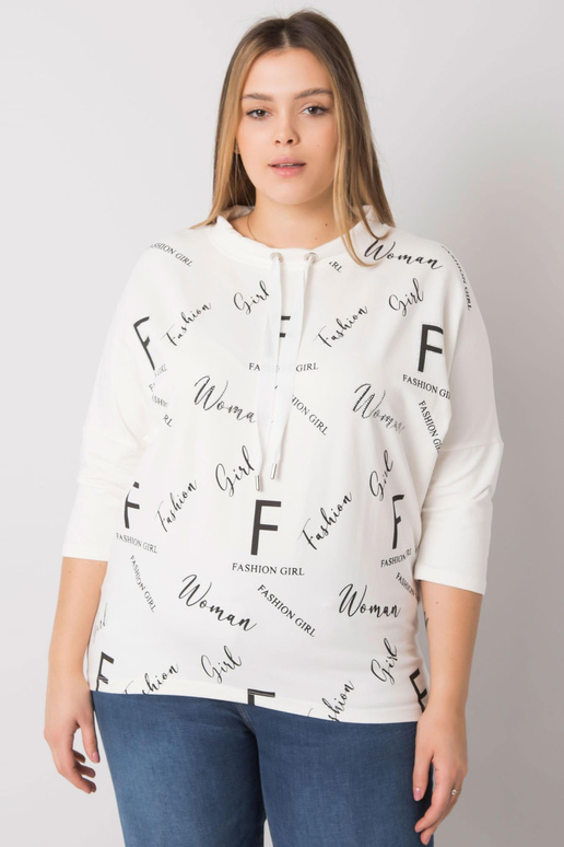 Plus izmēra blūze ar rakstiem