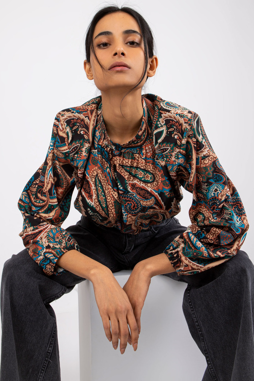 Melna blūze ar Mia apdrukām