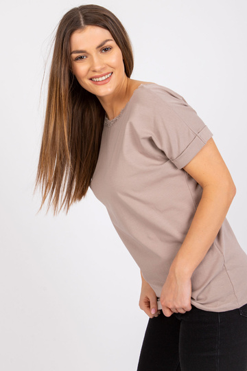 Tumši bēša blūze ar kaklu... 2