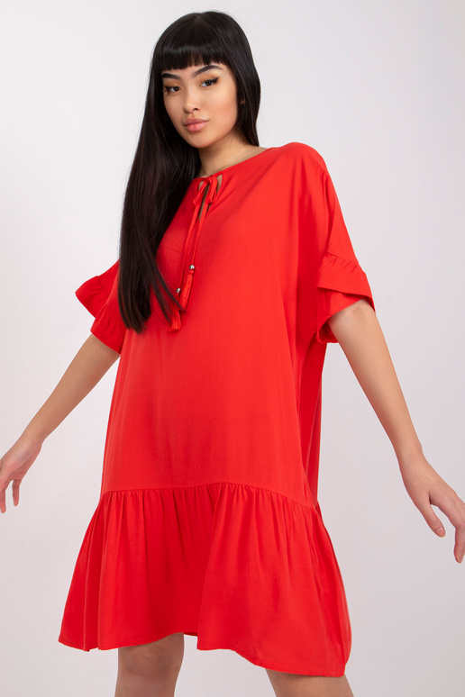 Sarkana kleita ar volāniem no Sindy...