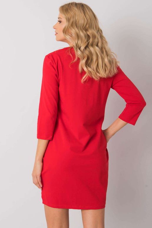 Sarkana kleita ar kabatām Marseļa