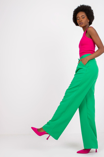 Fuksijas krāsas top pamata...