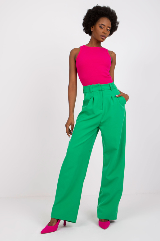 Fuksijas krāsas top pamata rievotas... Fuksijas krāsas top pamata rievotas...