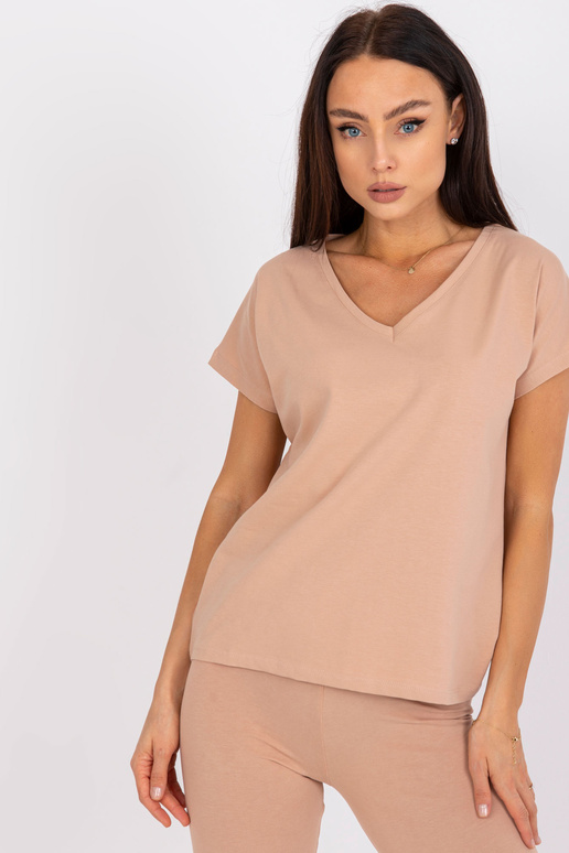 Kamieļu brīvs sieviešu t-krekls...