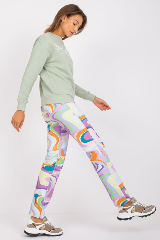 Gaiši zaļš sporta krekls bez kapuces...