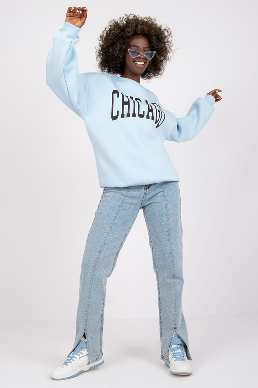 Gaiši zils sporta krekls ar Madeiras...