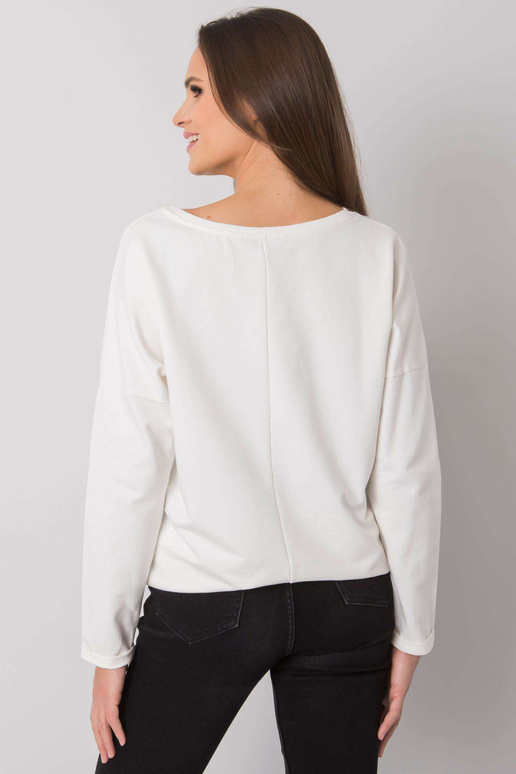 Ekrās krāsas blūze ar rhinestones... Ekrās krāsas blūze ar rhinestones...