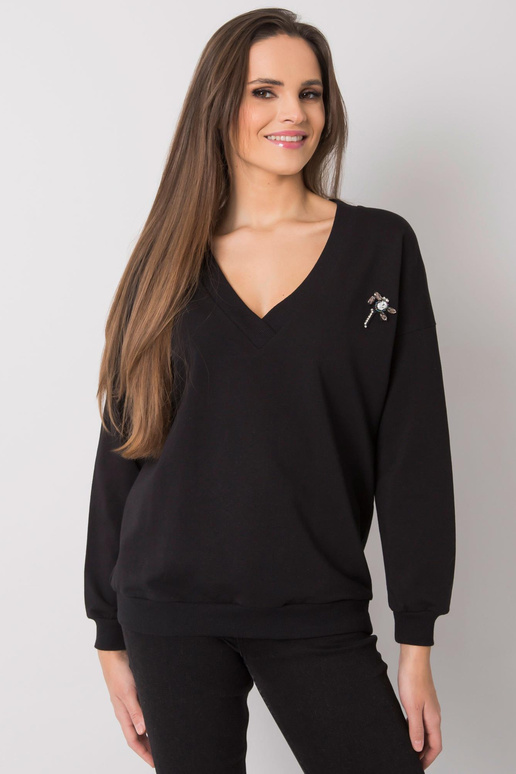 Melns sporta krekls ar aplikāciju...