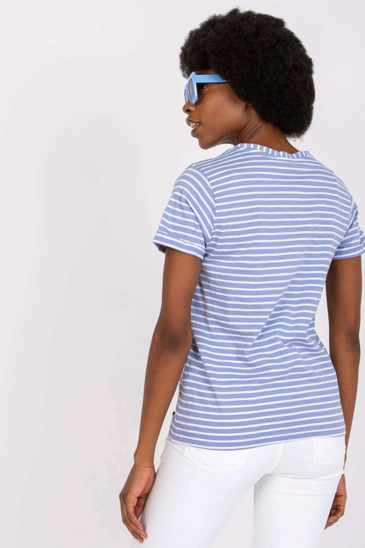 Gaiši zils kokvilnas T-krekls...