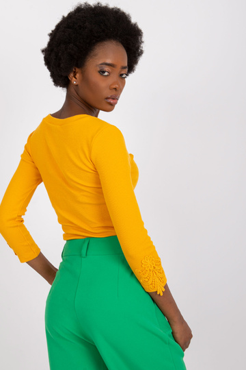 Gaiši oranža svītraina... 2