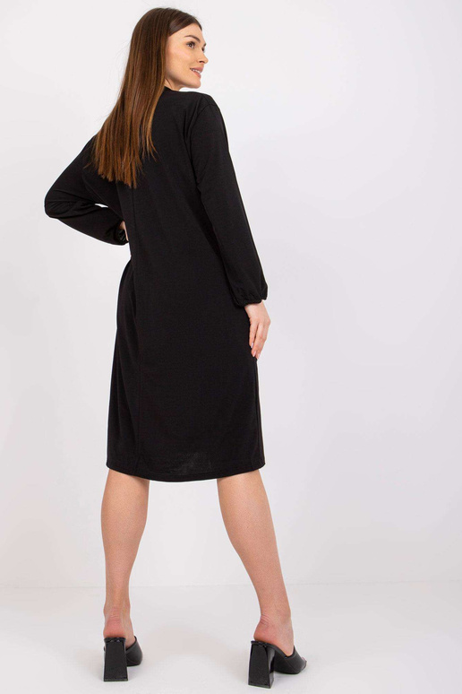 Melna brīva kleita ar Rimini kabatām